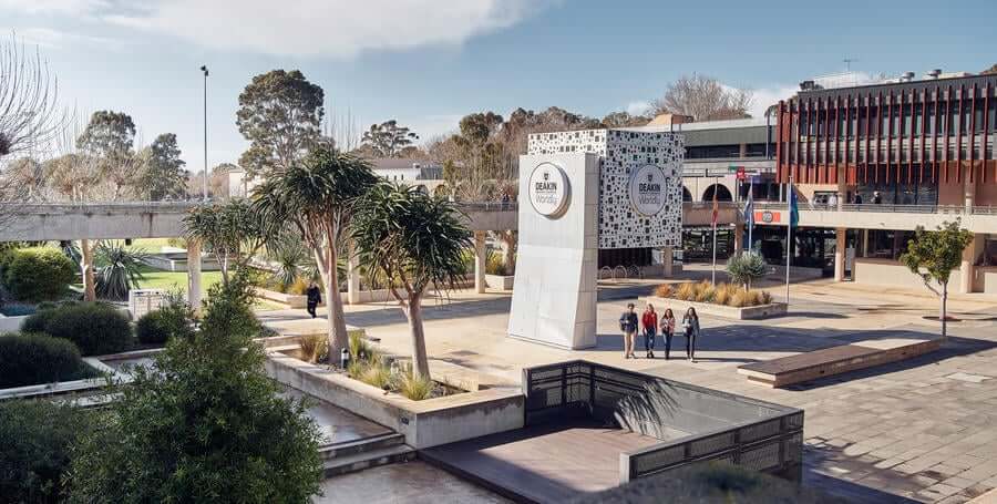 deakin university 3