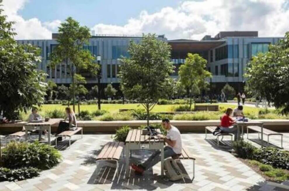 Macquarie University 2