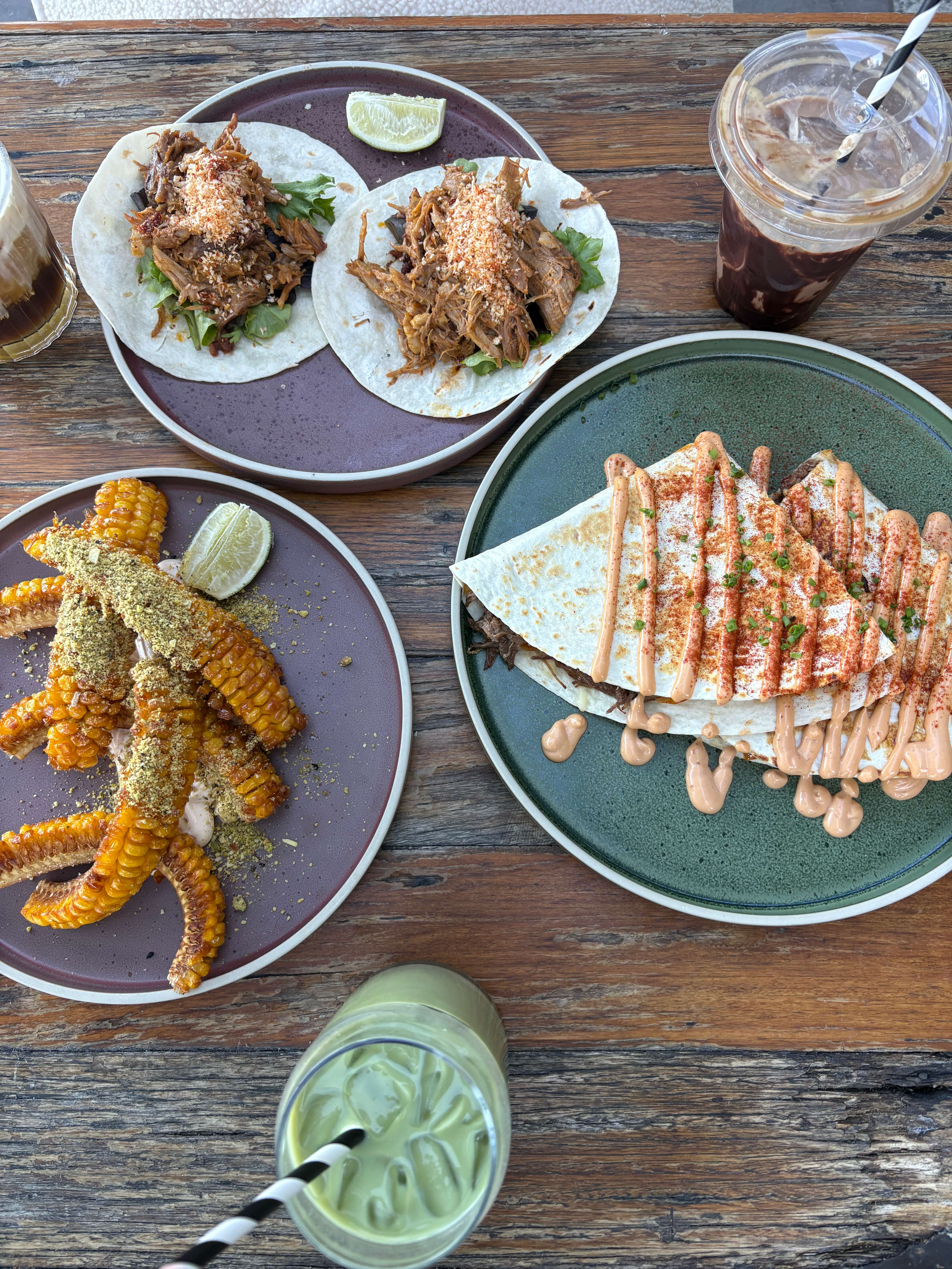 Surfers paradise cafe